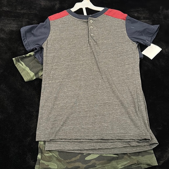 Brand new Kenneth Co.3 set Tod boy short sleeve Henley - Picture 2 of 9